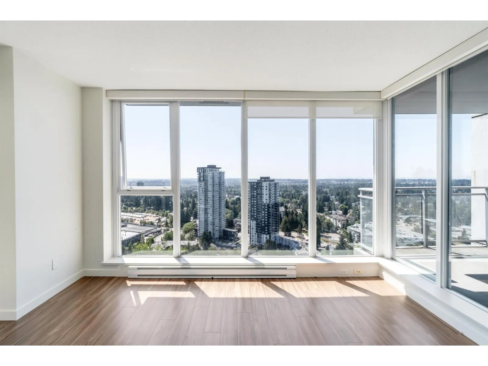 3707 13325 102A AVENUE