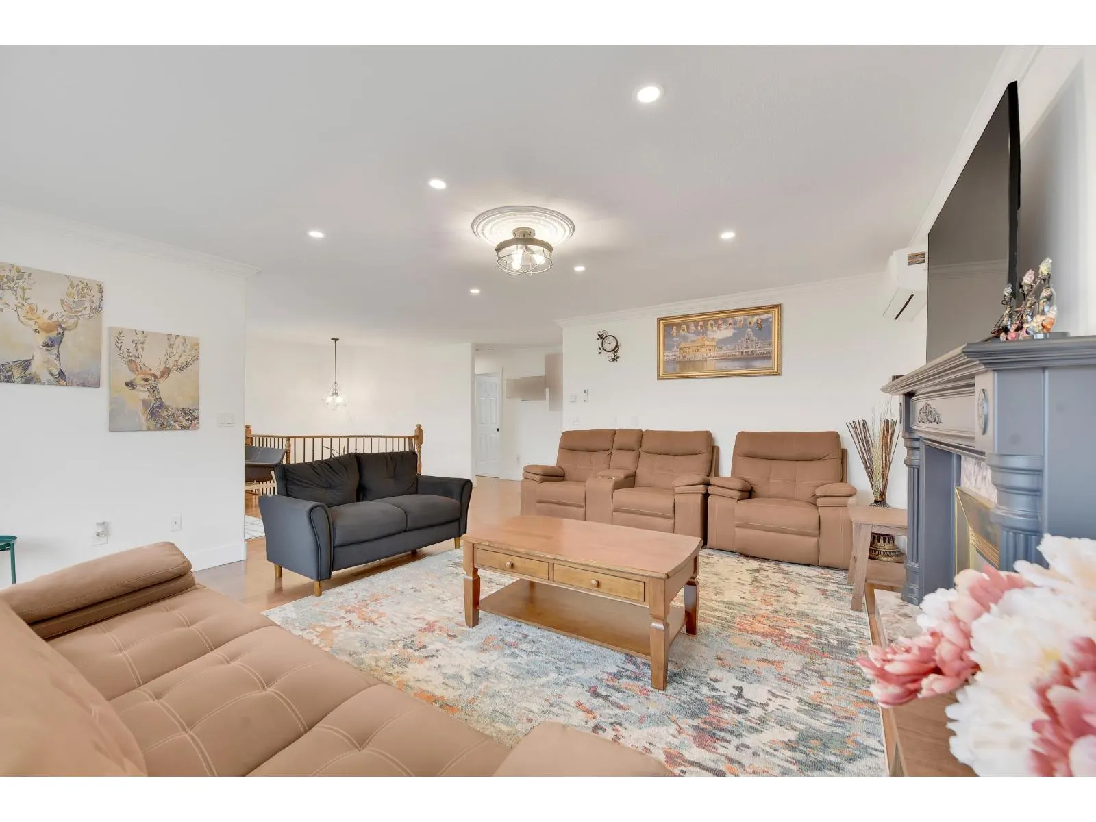 2215 ORCHARD DRIVE