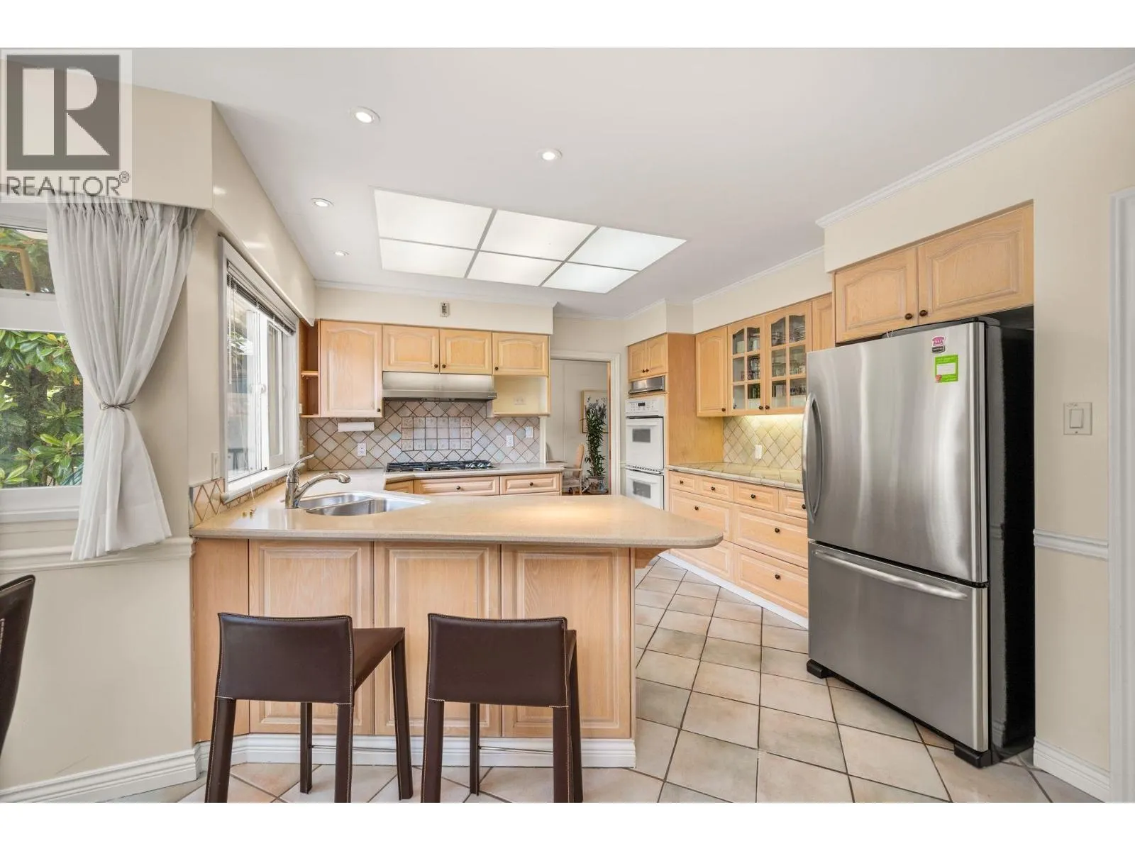 778 W 48TH AVENUE