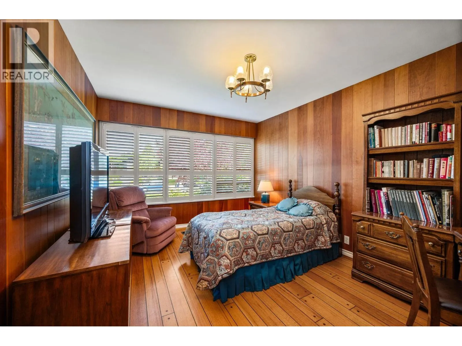 778 W 48TH AVENUE