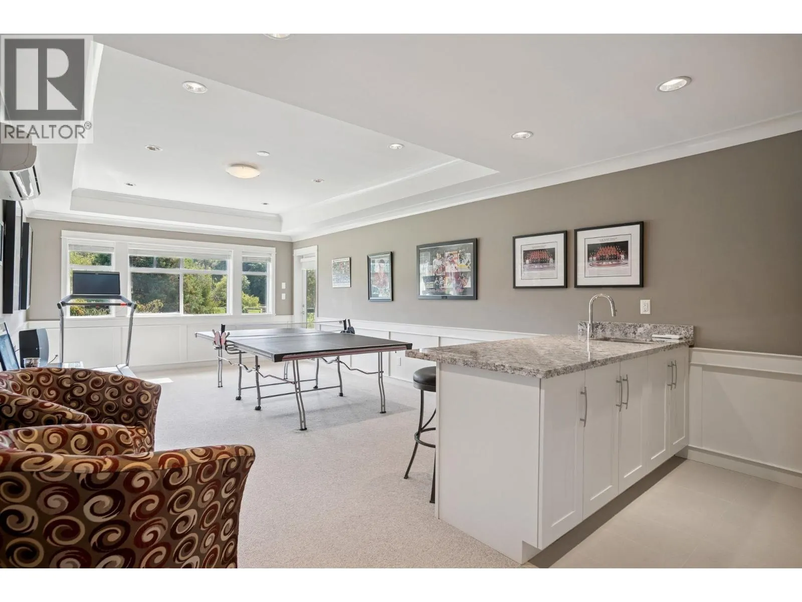 5044 CEDAR SPRINGS DRIVE