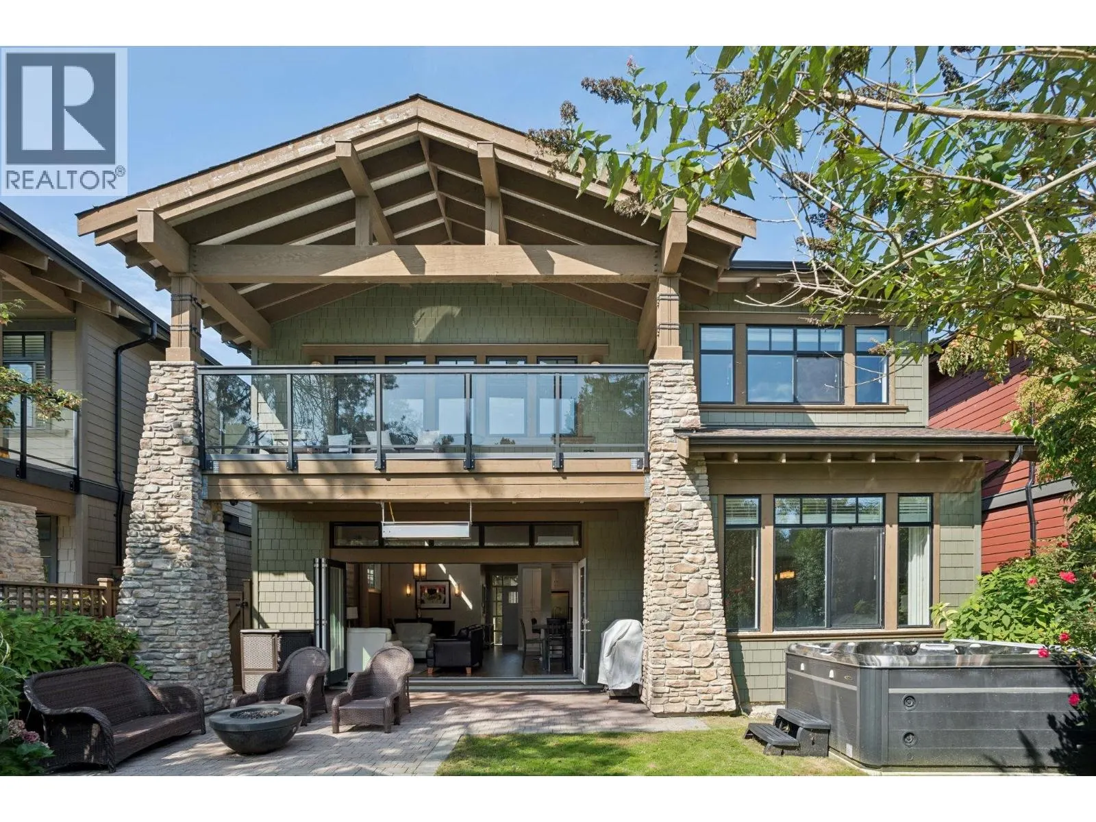 5044 CEDAR SPRINGS DRIVE