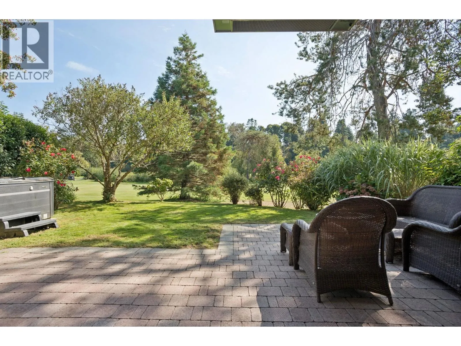 5044 CEDAR SPRINGS DRIVE