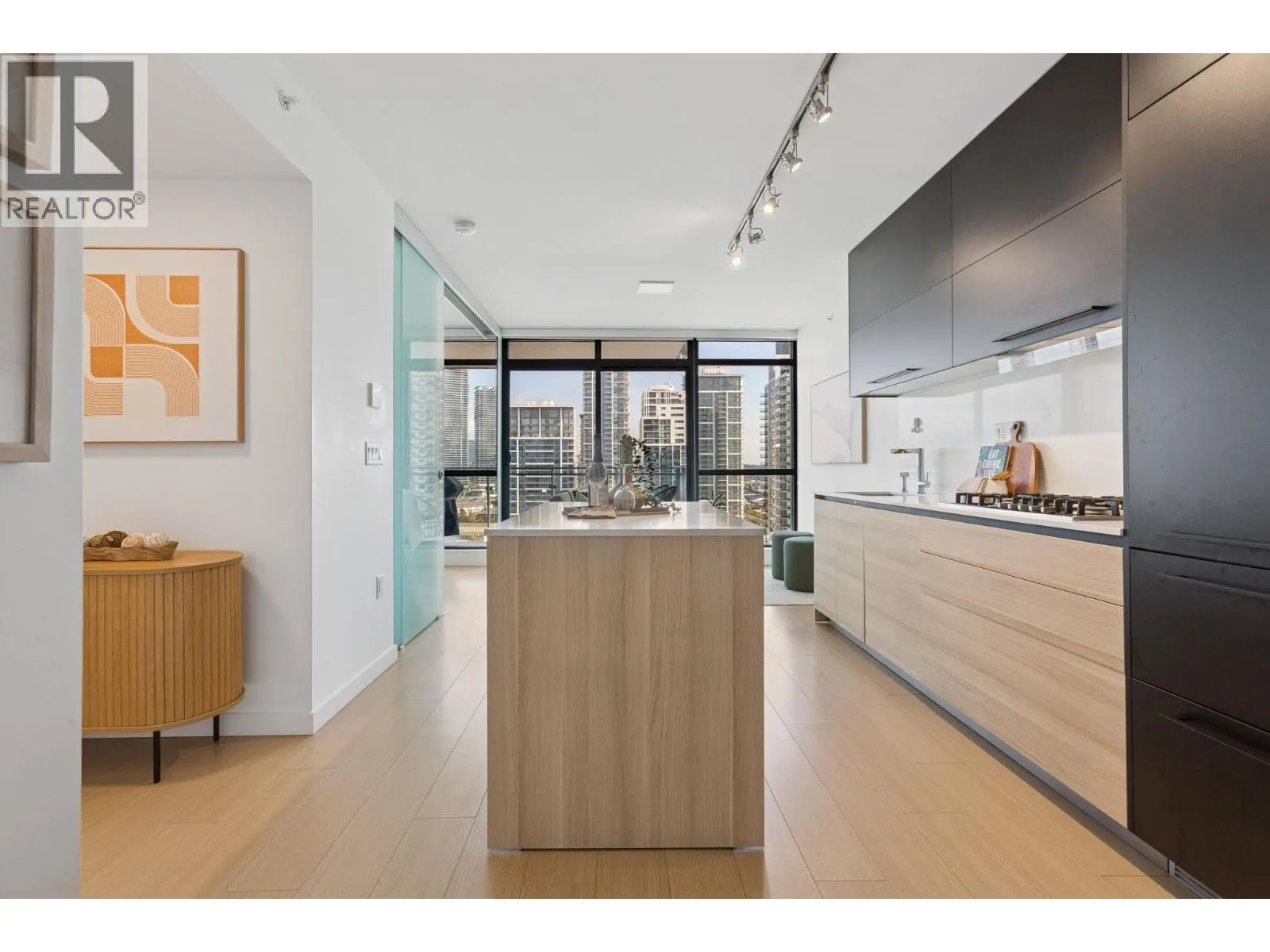 1505 4488 JUNEAU STREET