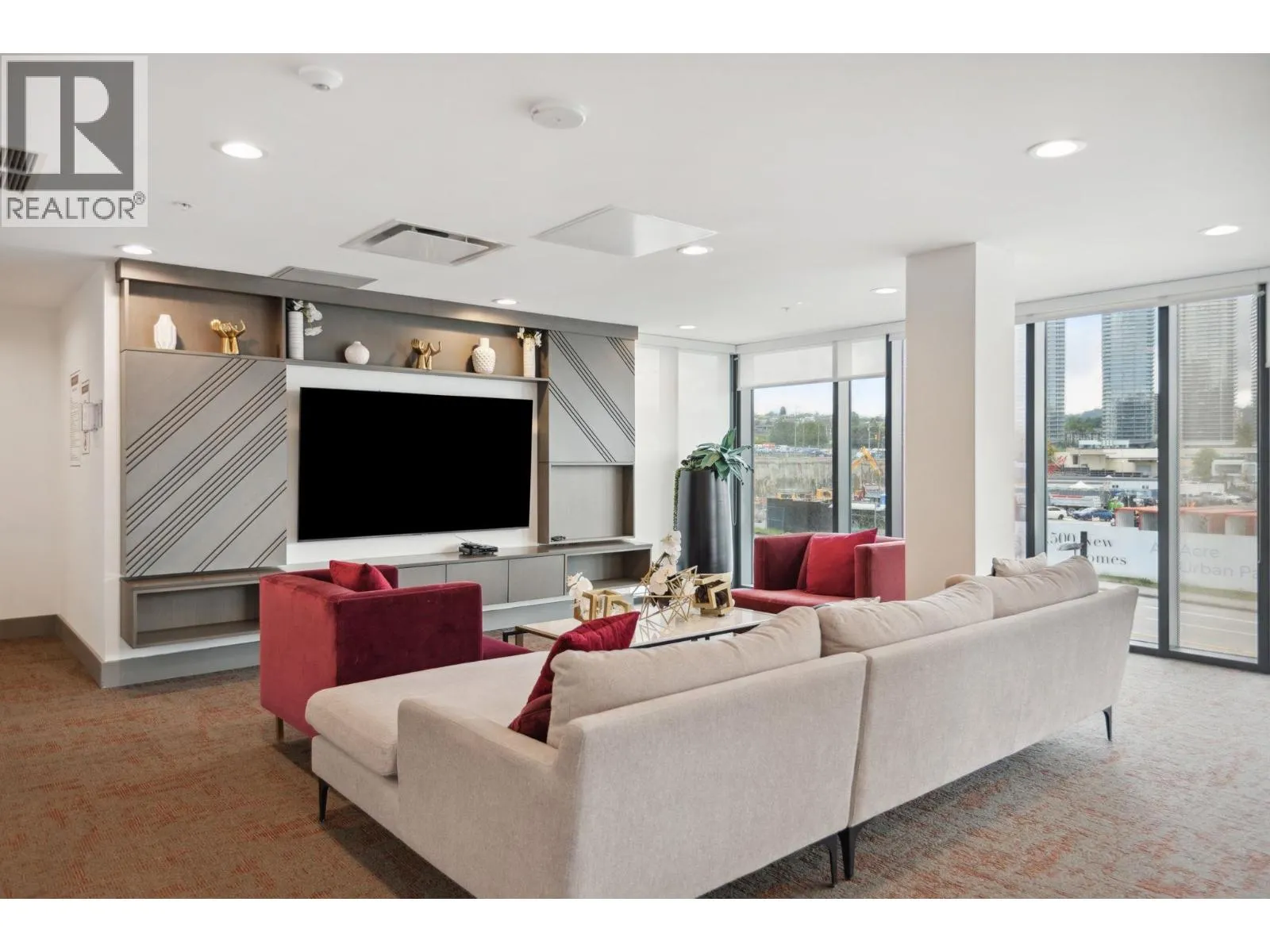 1505 4488 JUNEAU STREET