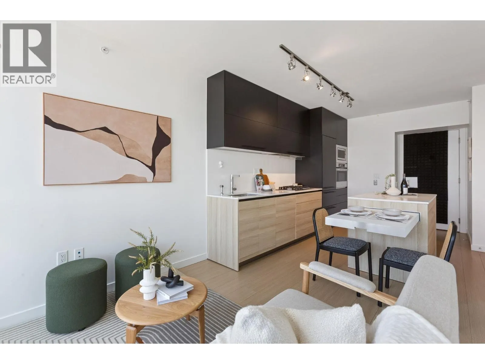 1505 4488 JUNEAU STREET