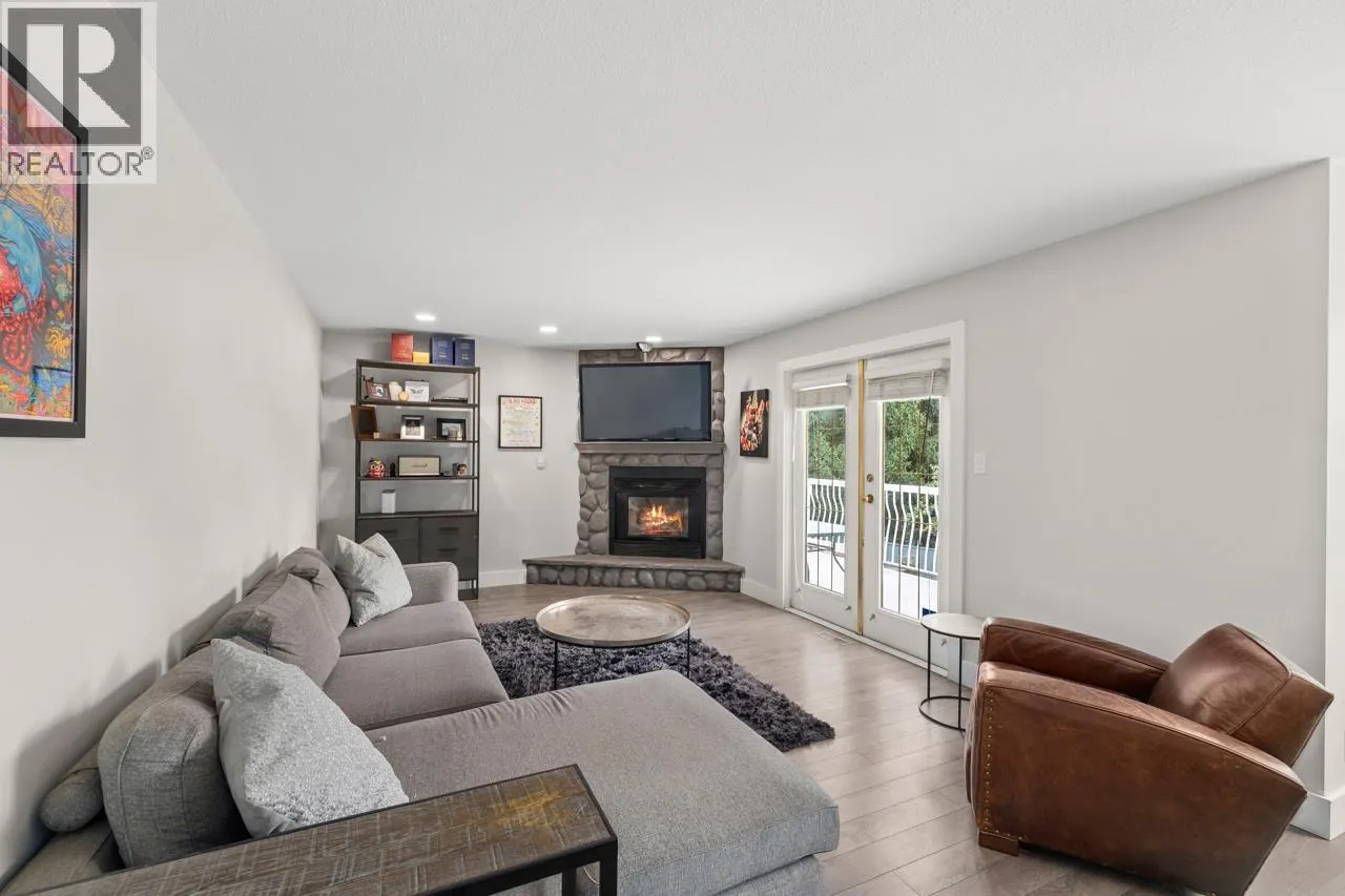 15333 SHERIDAN DRIVE