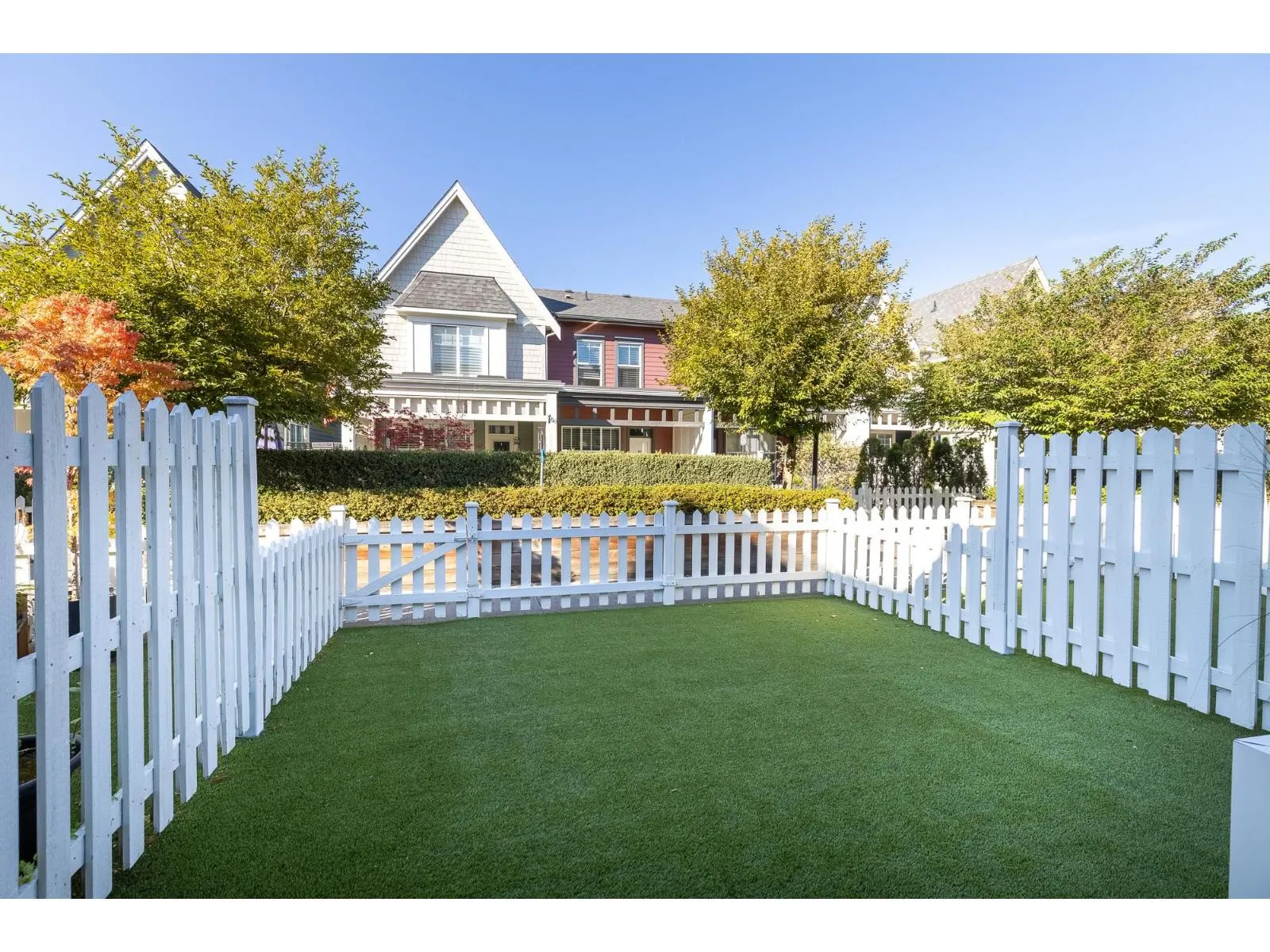 50 45462 TAMIHI WAY|Garrison Crossing