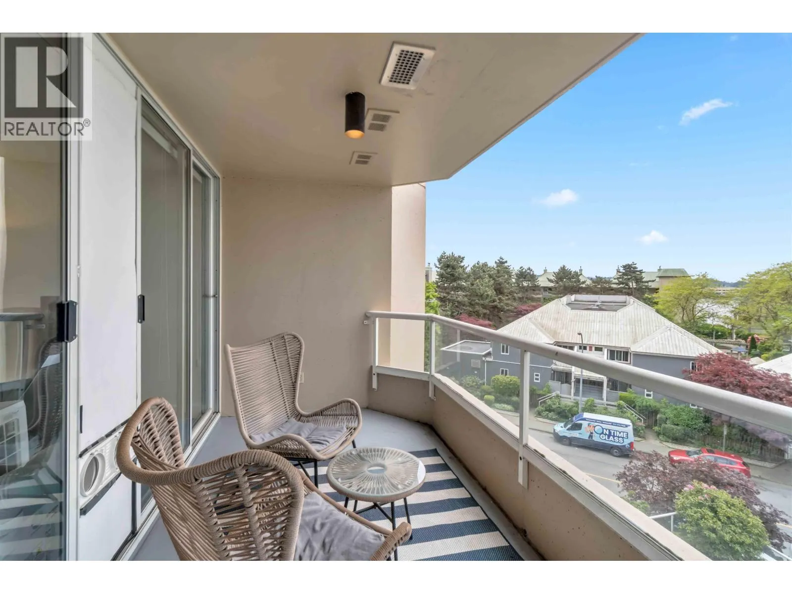 405 1045 QUAYSIDE DRIVE
