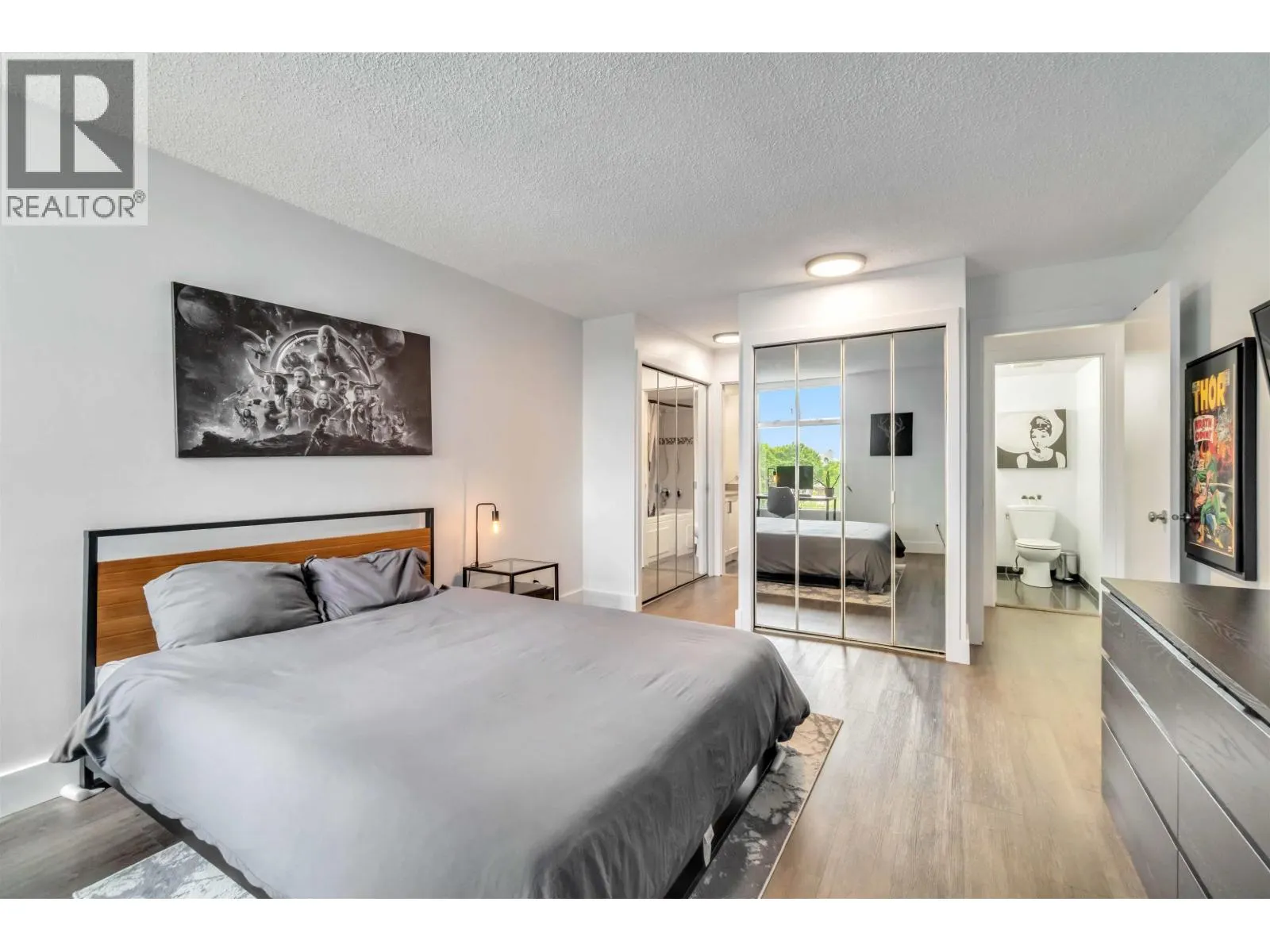 405 1045 QUAYSIDE DRIVE