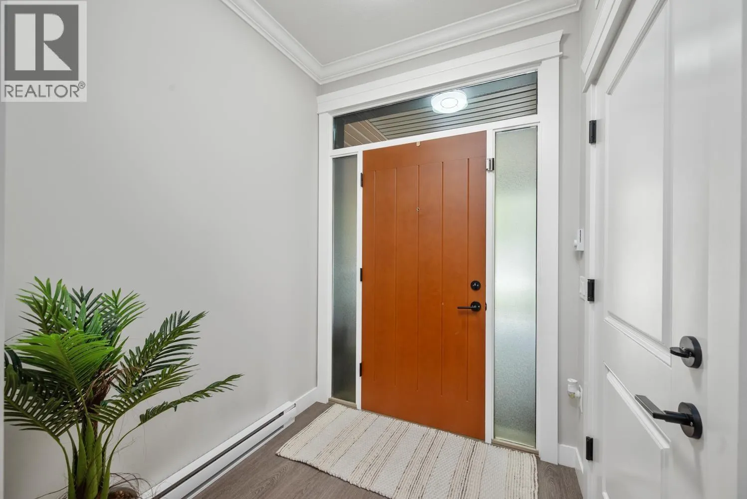 38 10525 240 STREET