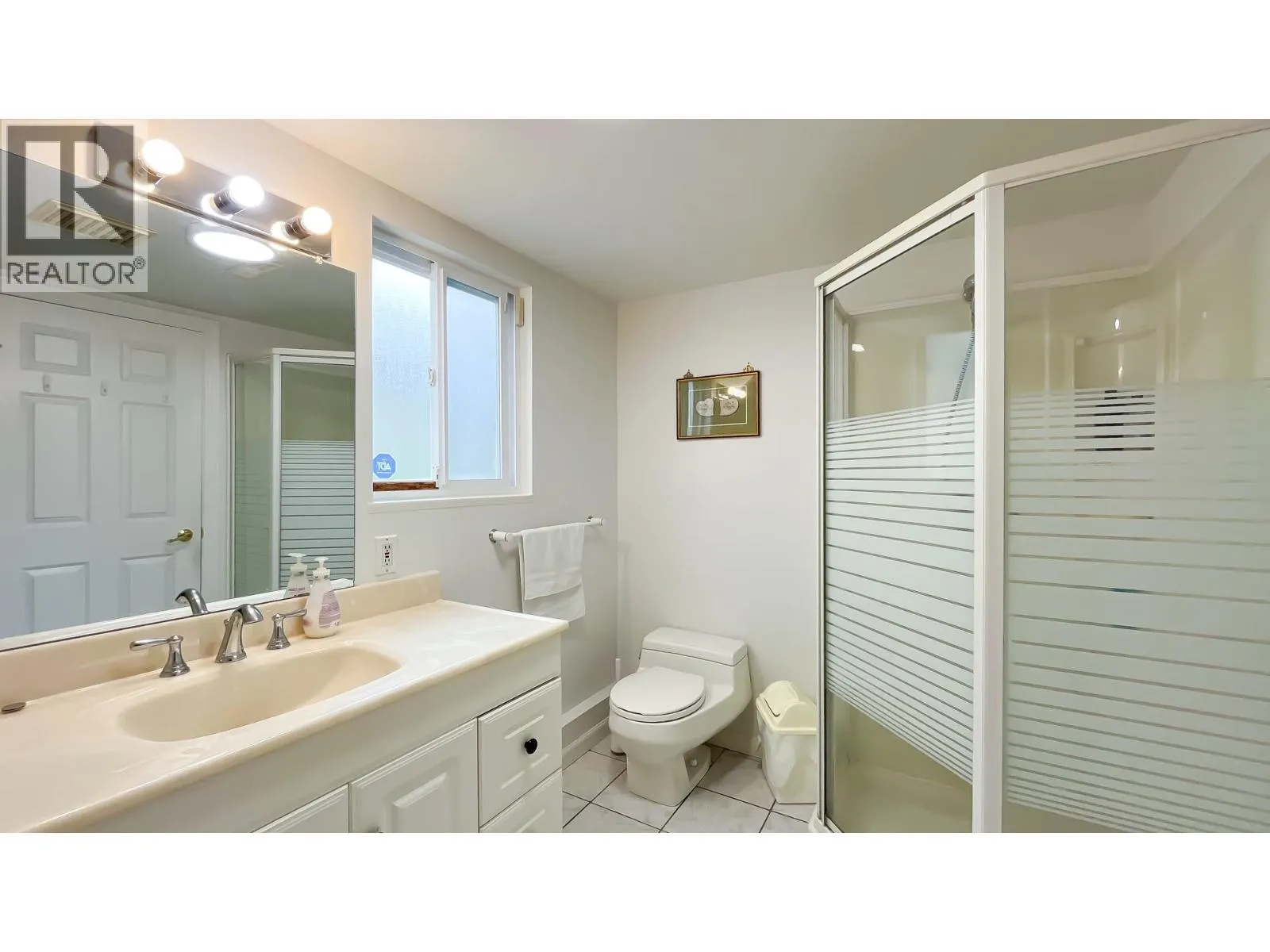 10531 HOLLYBANK DRIVE