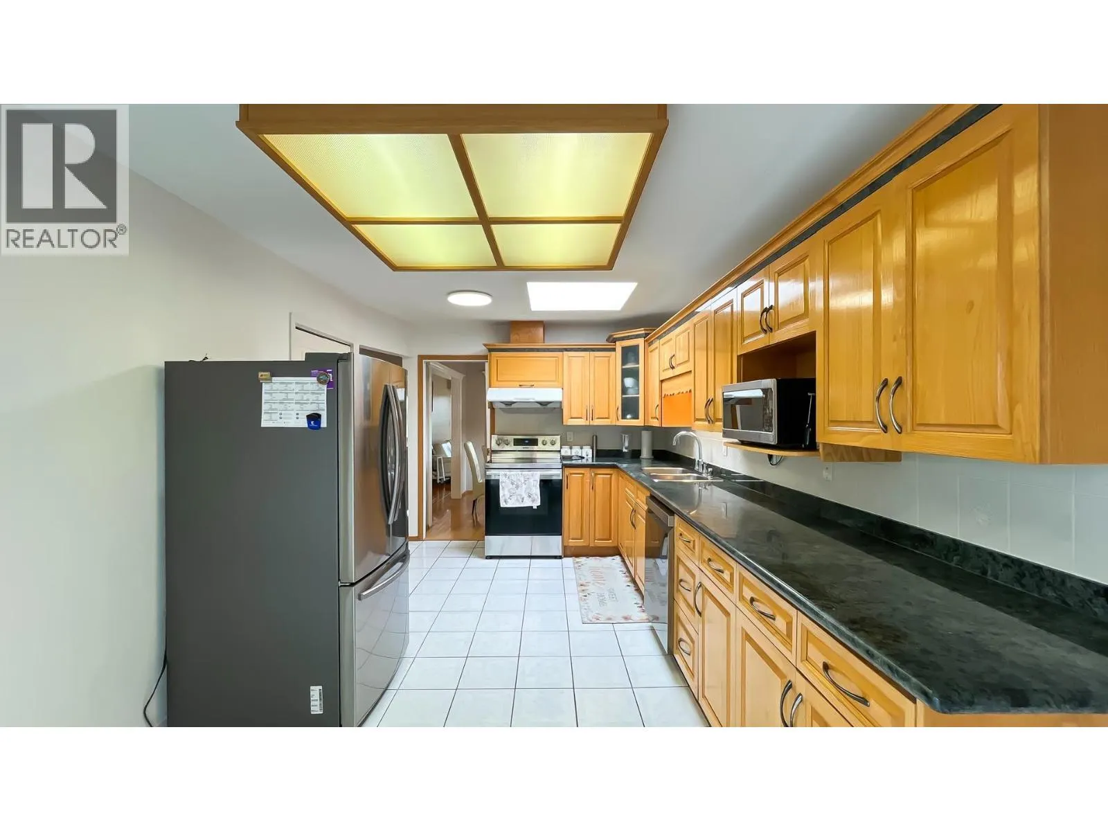 10531 HOLLYBANK DRIVE