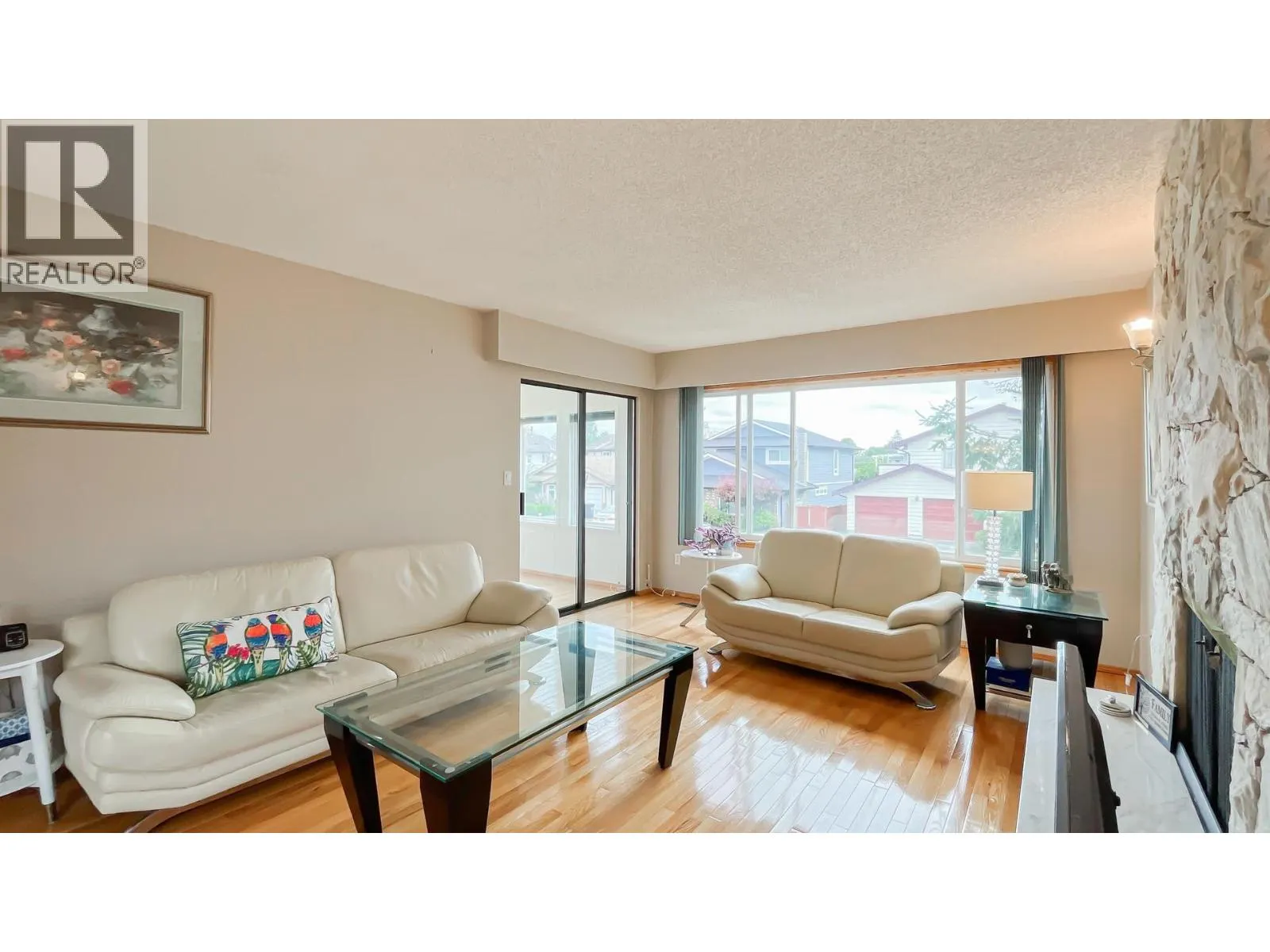 10531 HOLLYBANK DRIVE