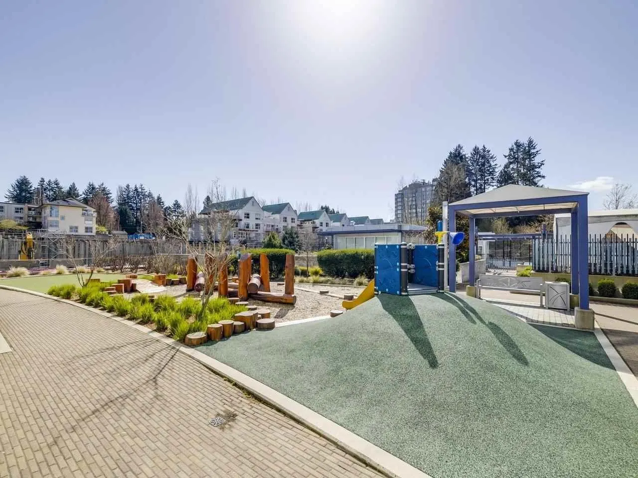 3307 13696 100 AVENUE