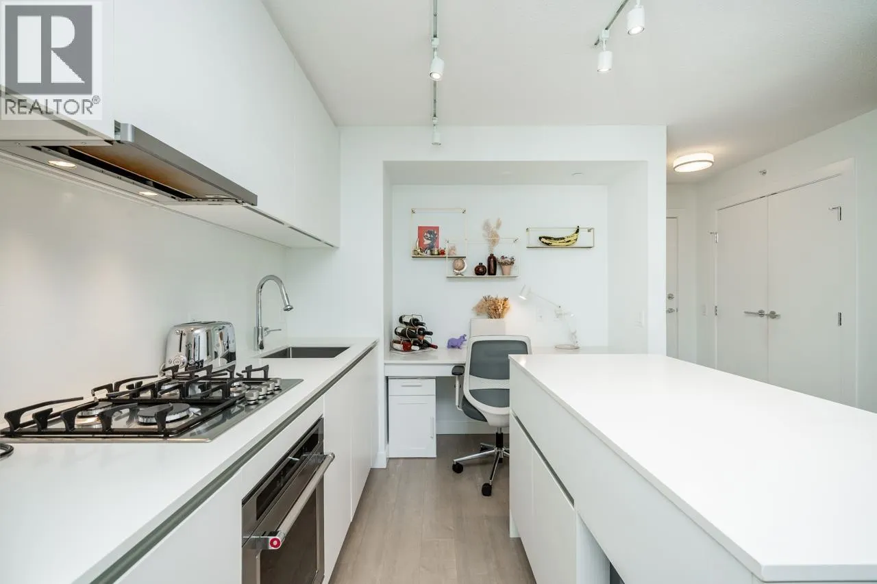 2810 908 QUAYSIDE DRIVE