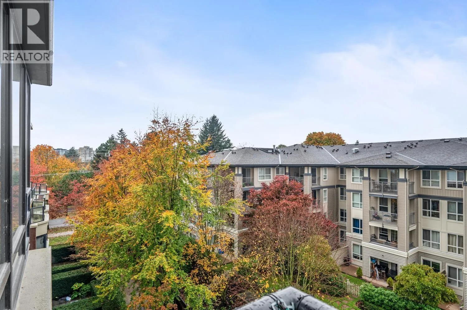 605 9180 HEMLOCK DRIVE