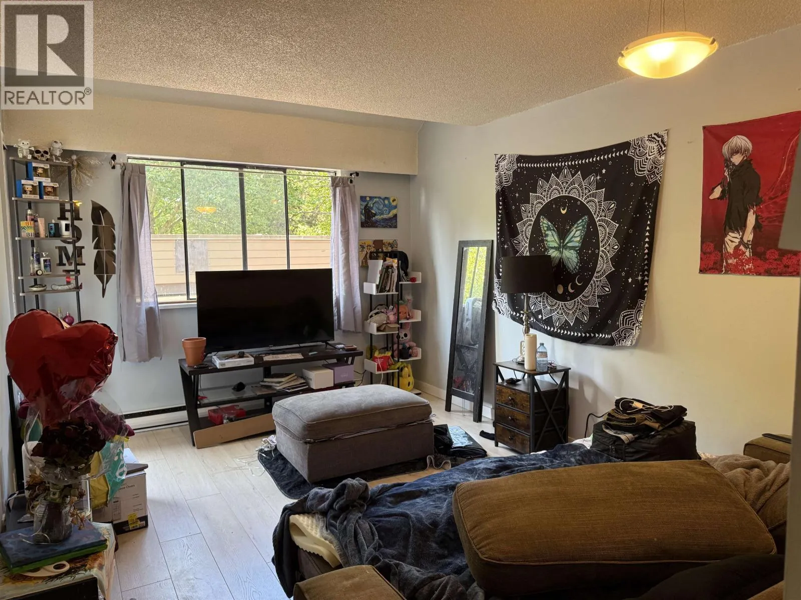 225 8120 COLONIAL DRIVE