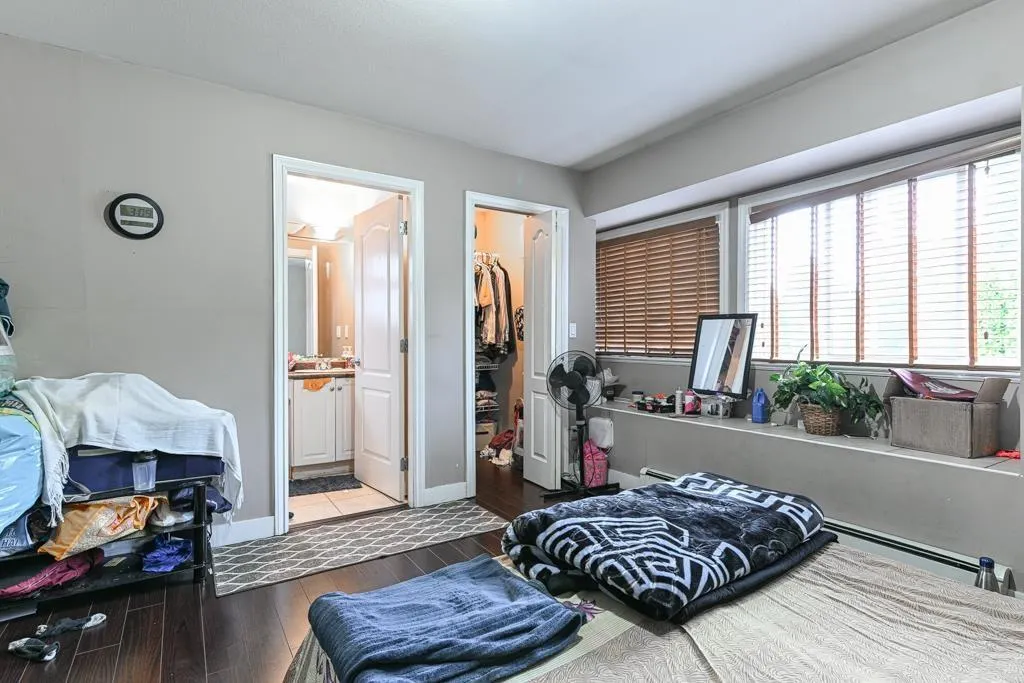 9687 120 STREET