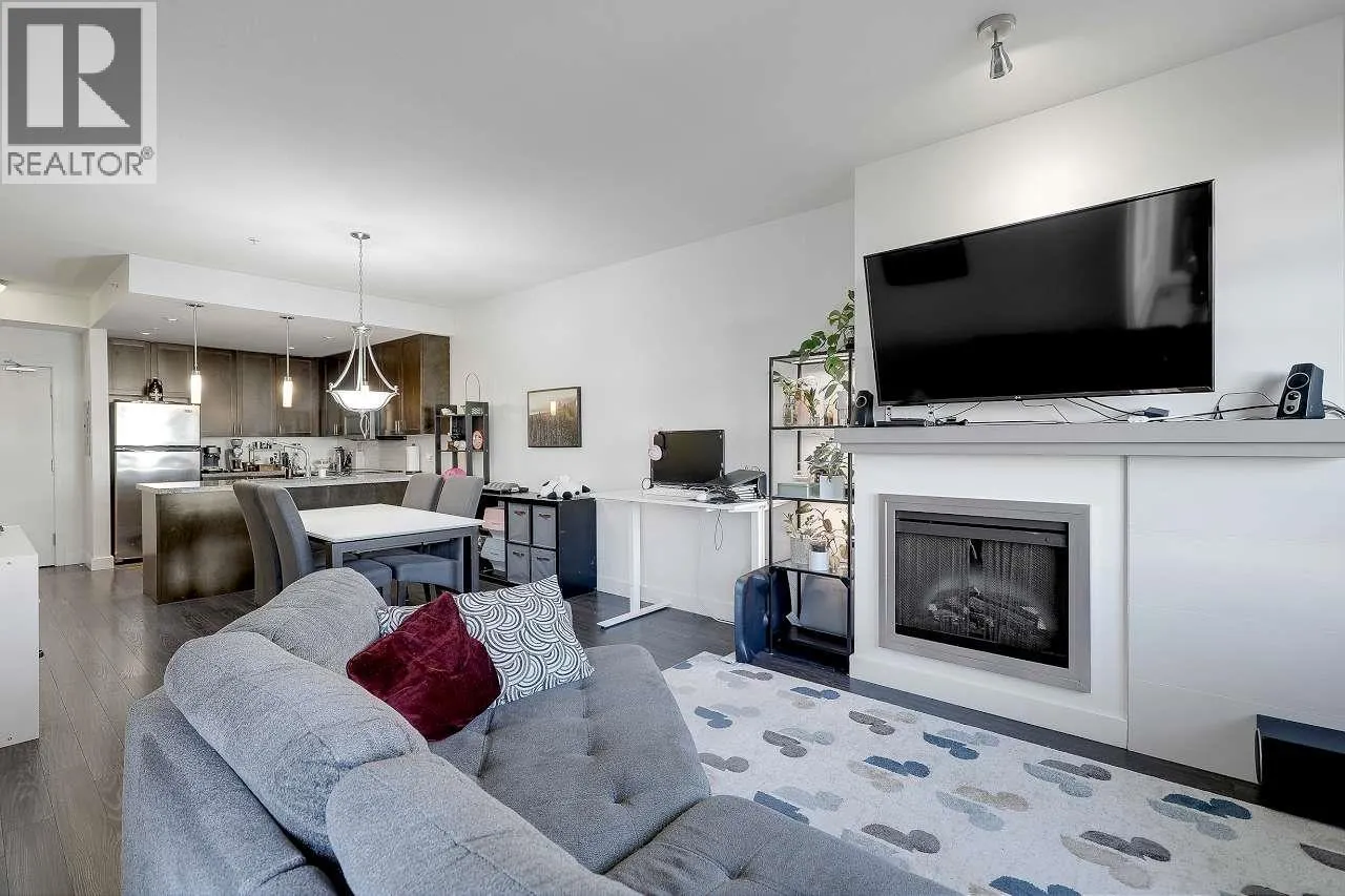 310 2368 MARPOLE AVENUE