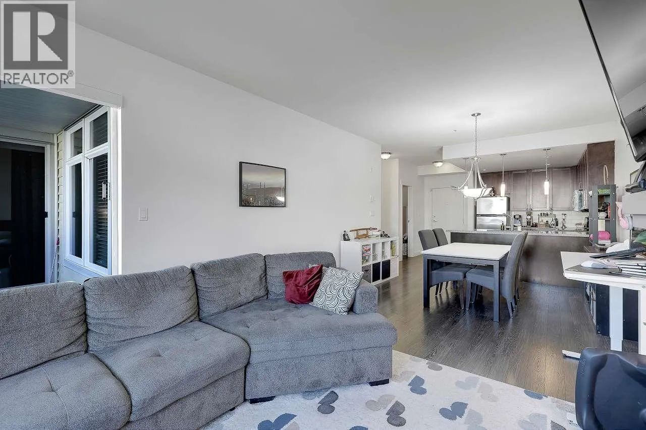 310 2368 MARPOLE AVENUE