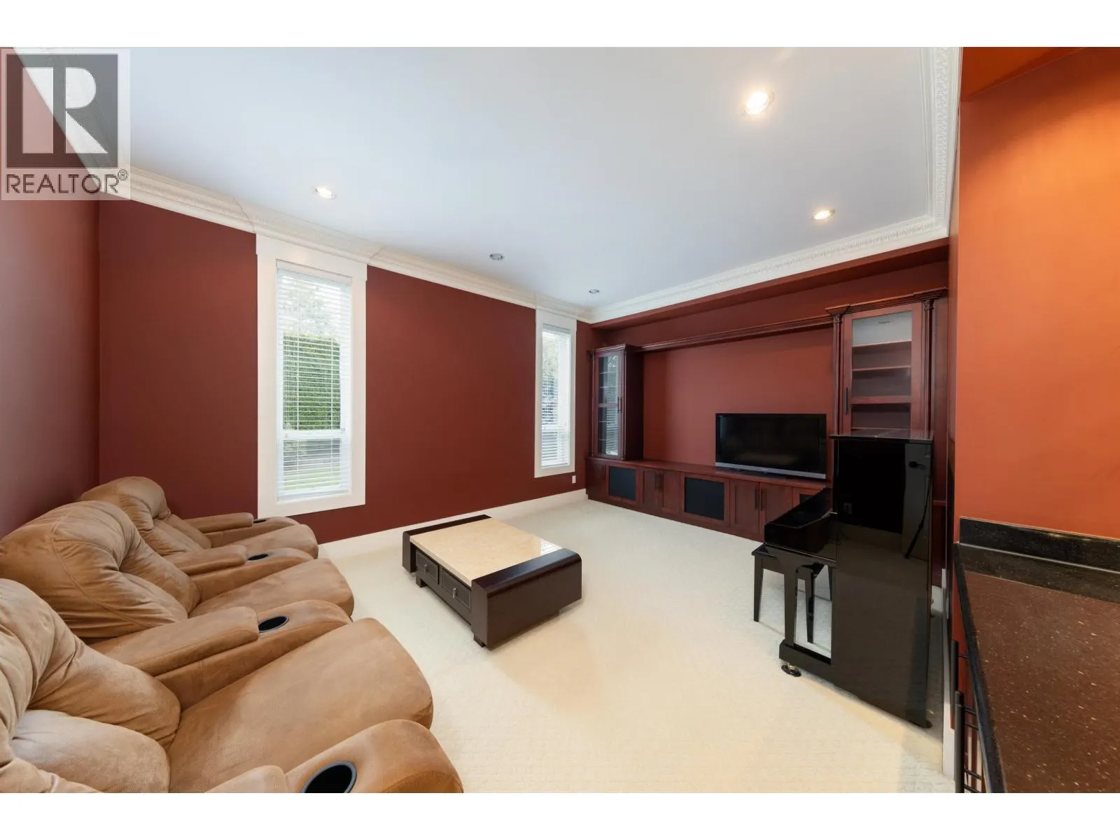 7791 SUNNYMEDE CRESCENT