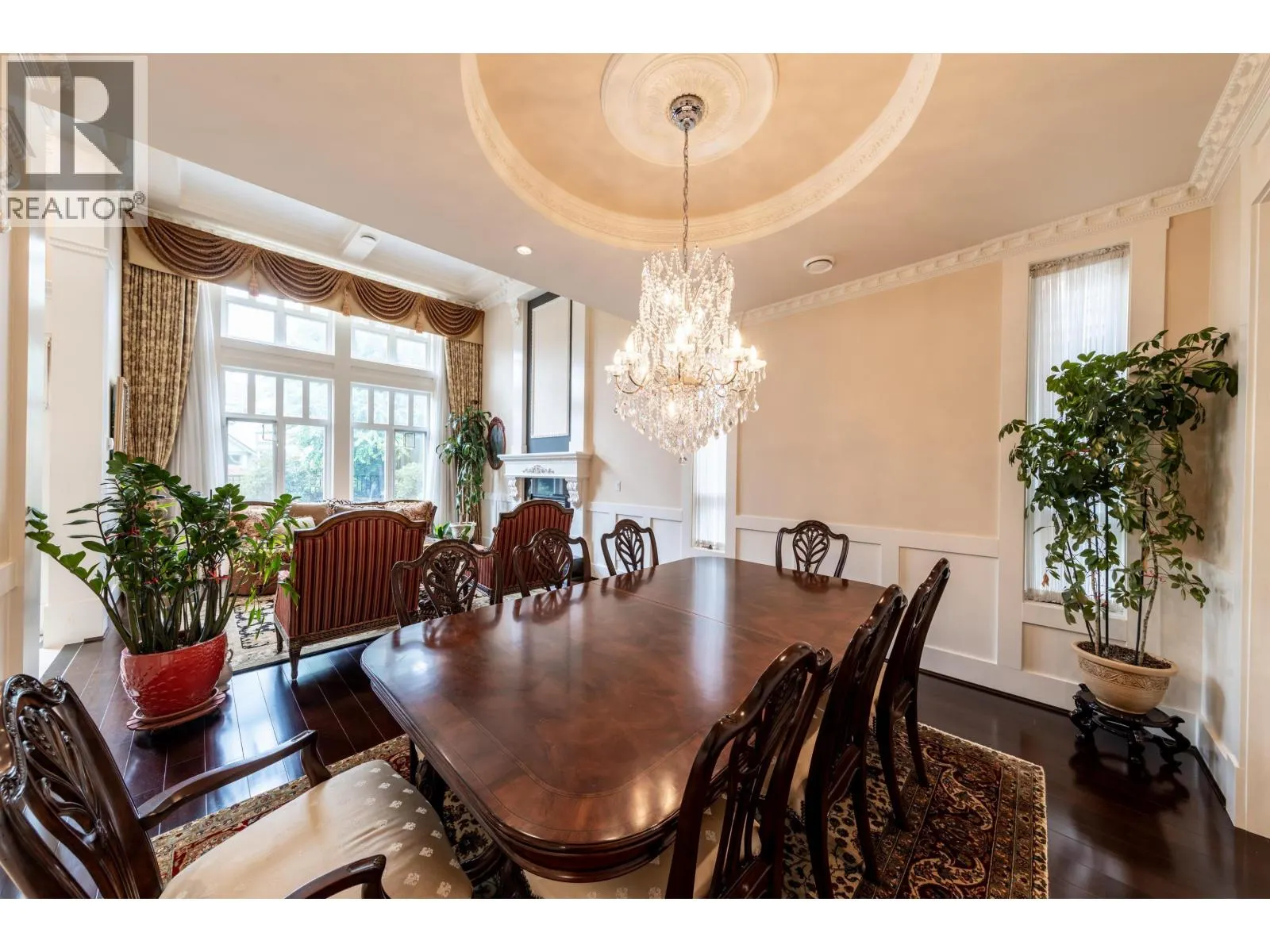 7791 SUNNYMEDE CRESCENT