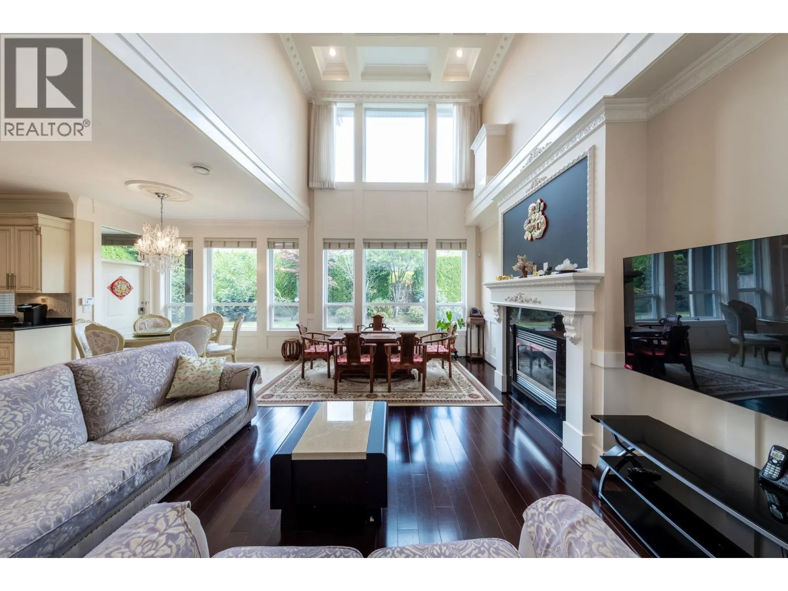7791 SUNNYMEDE CRESCENT