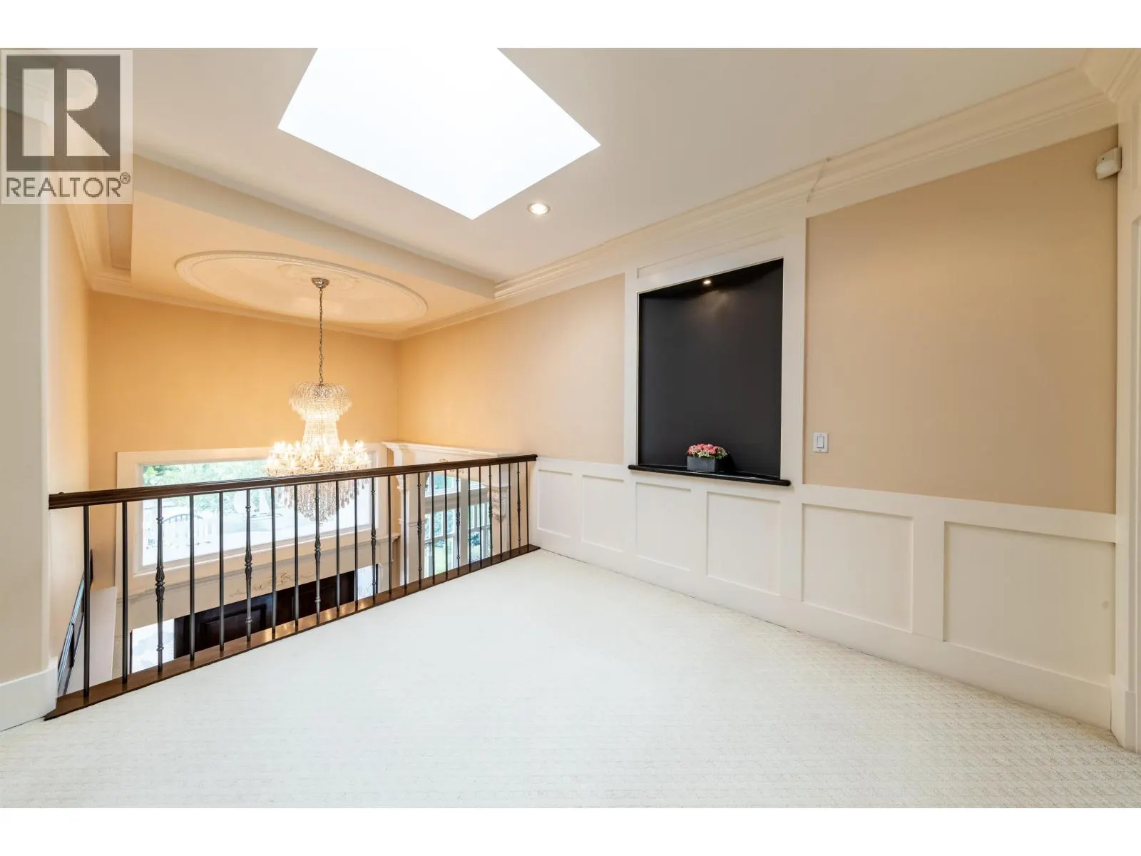 7791 SUNNYMEDE CRESCENT