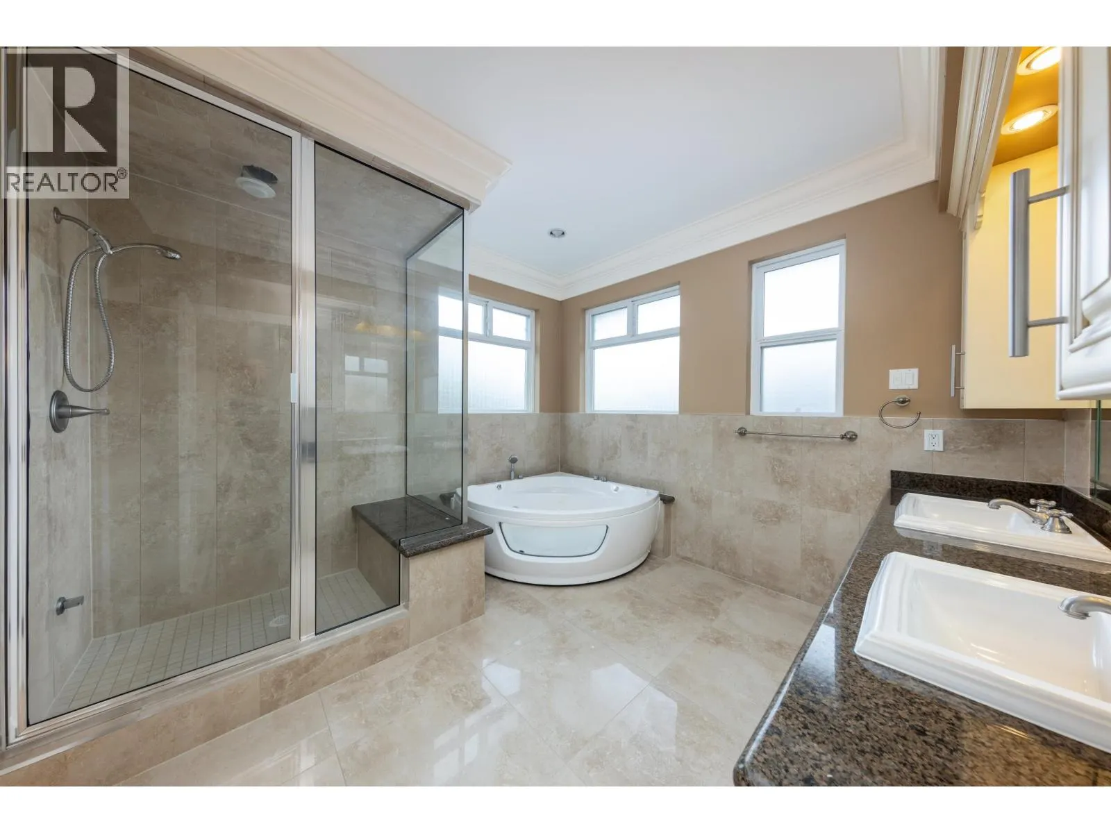 7791 SUNNYMEDE CRESCENT