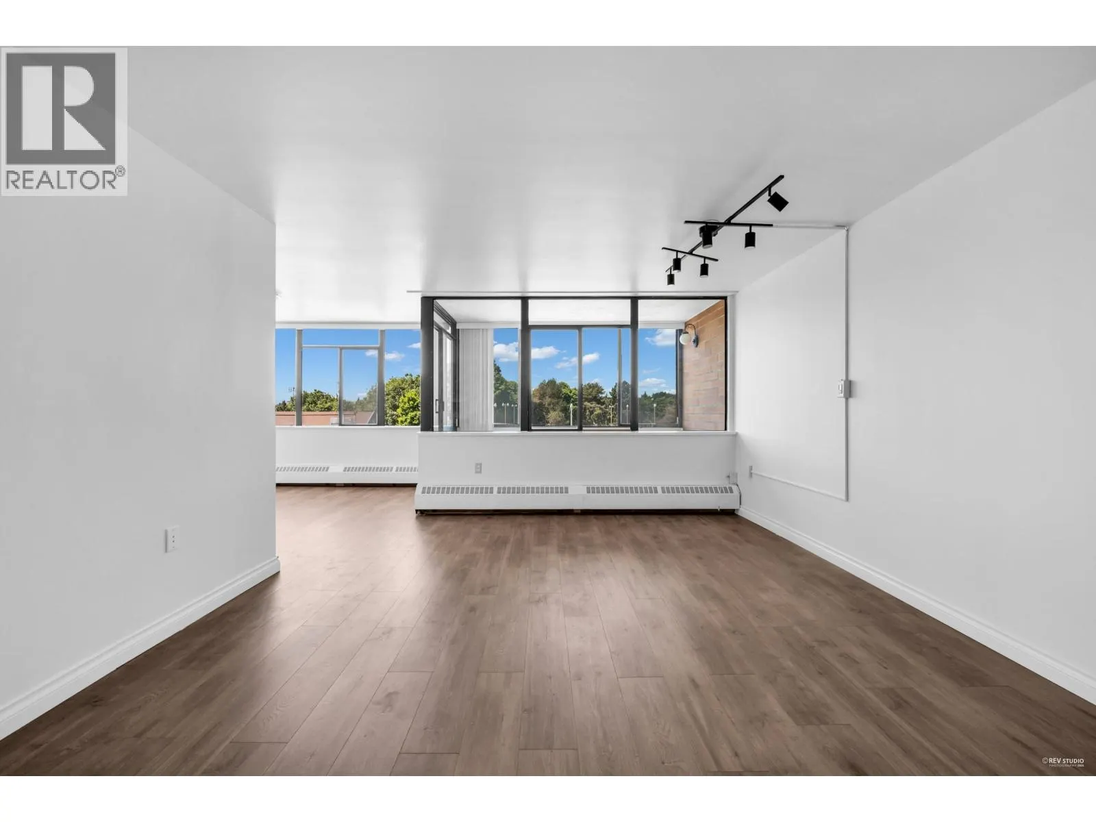 509 6651 MINORU BOULEVARD