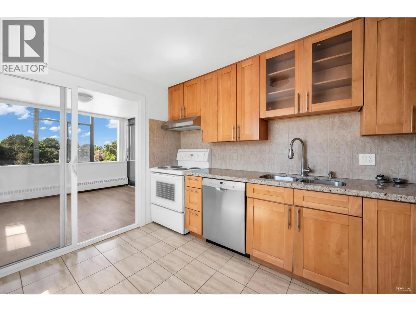 509 6651 MINORU BOULEVARD
