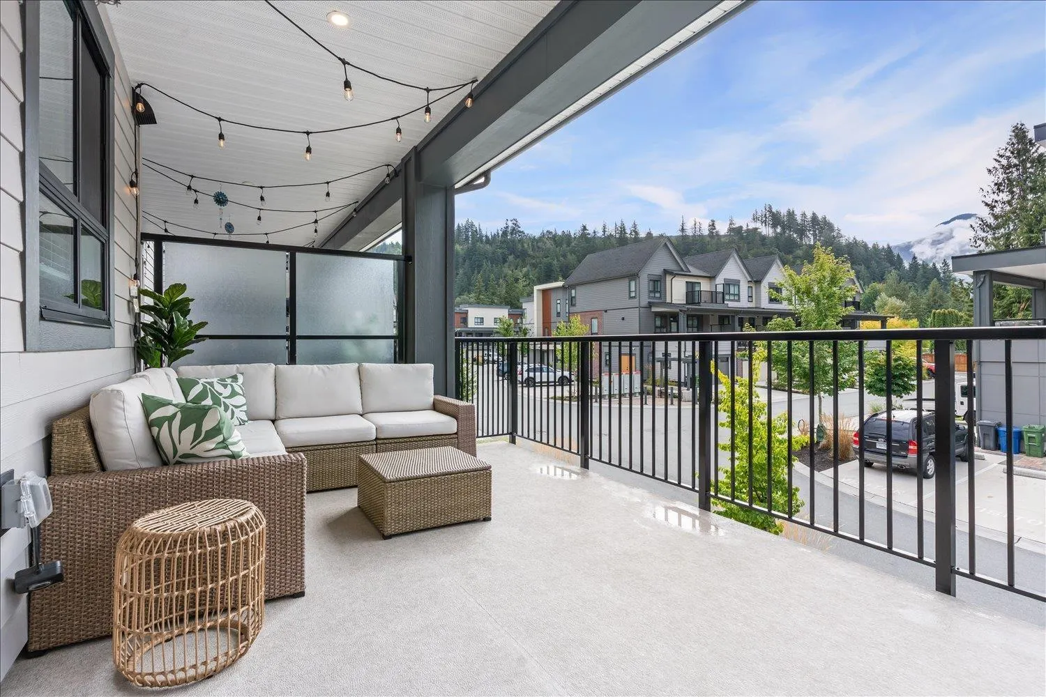 10 45500 CAMPUS DRIVE|Garrison Crossing