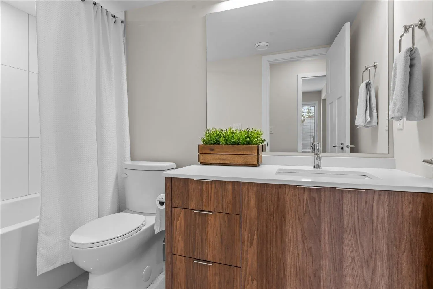 10 45500 CAMPUS DRIVE|Garrison Crossing