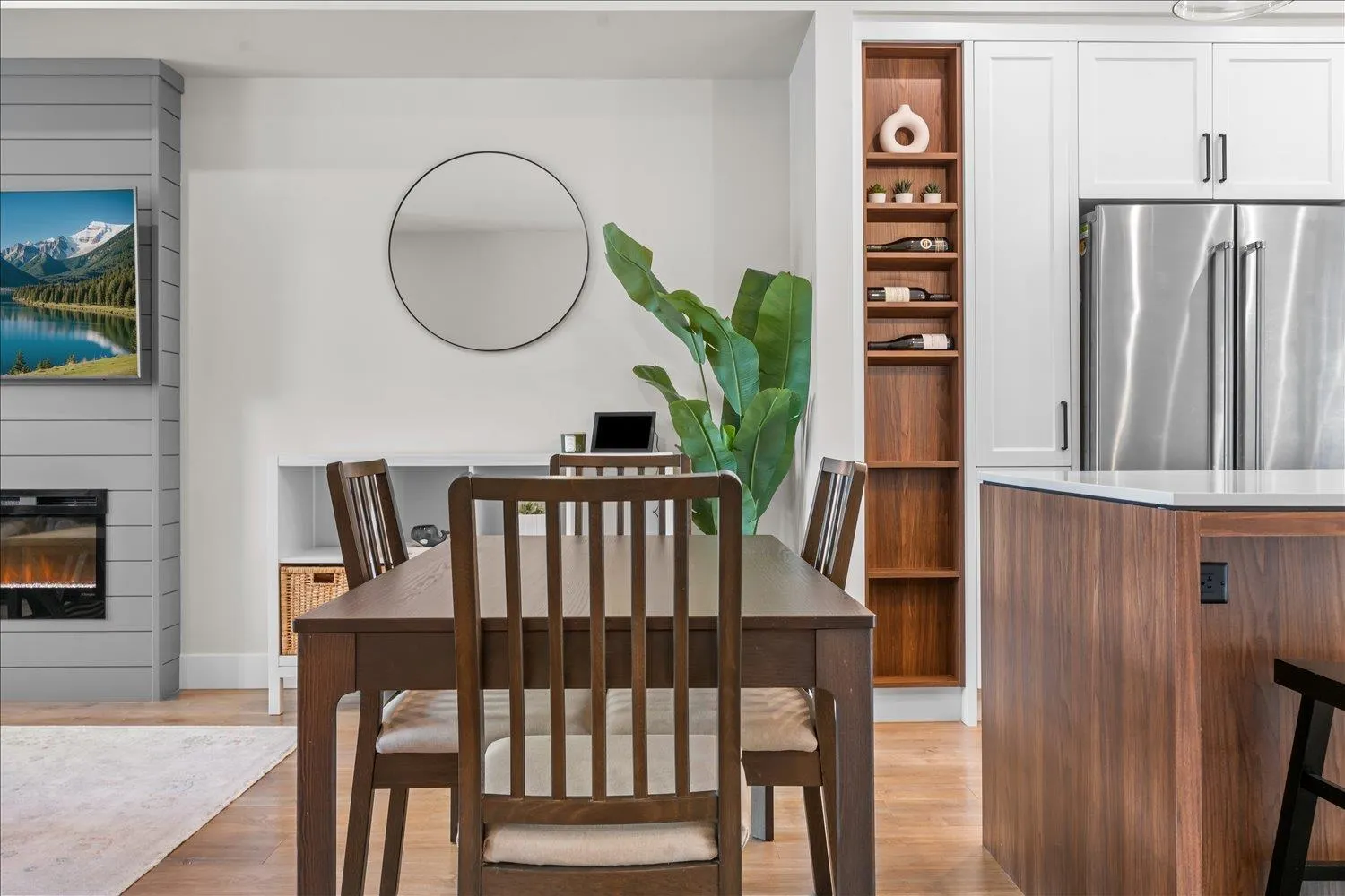 10 45500 CAMPUS DRIVE|Garrison Crossing