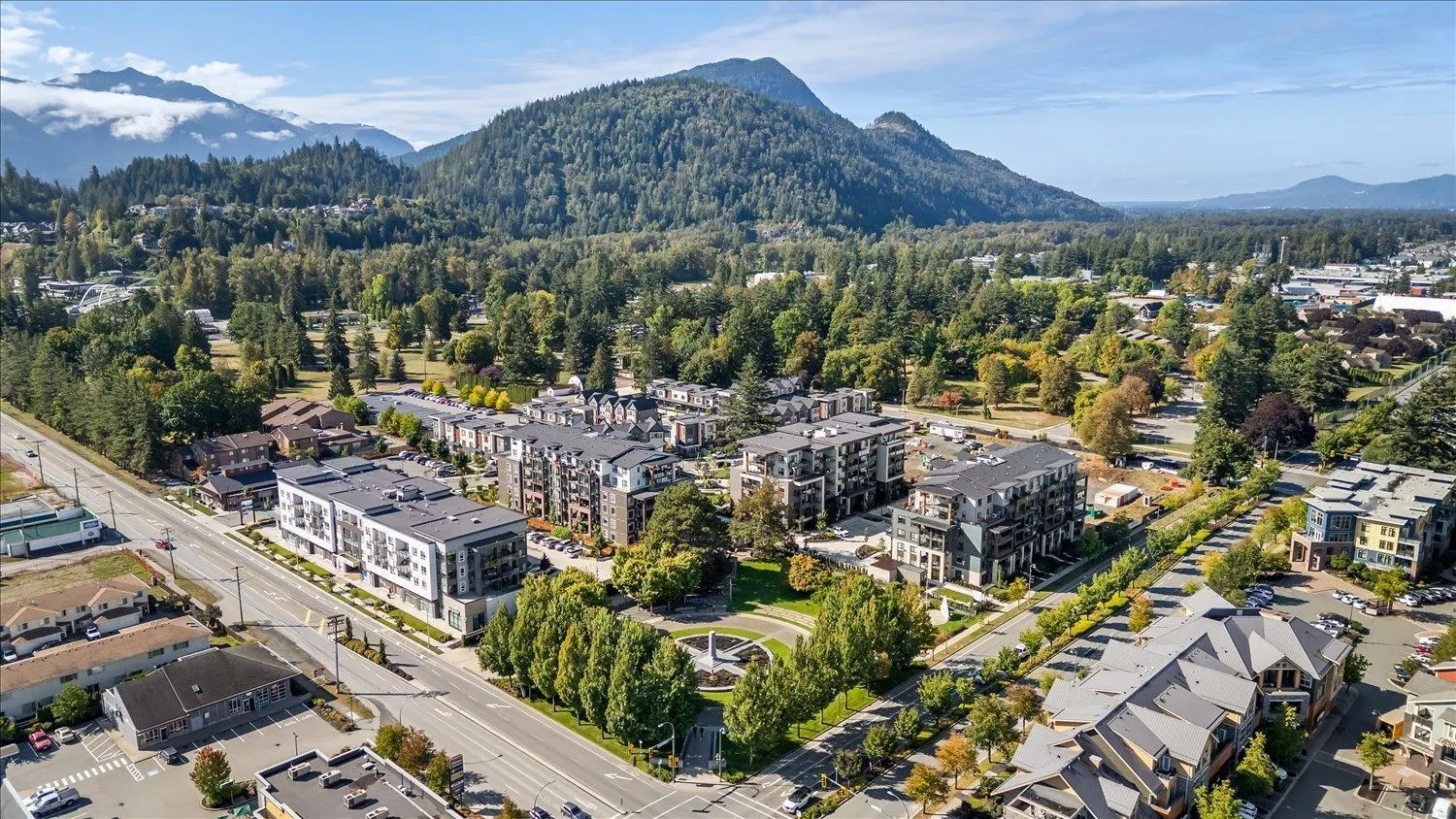 10 45500 CAMPUS DRIVE|Garrison Crossing