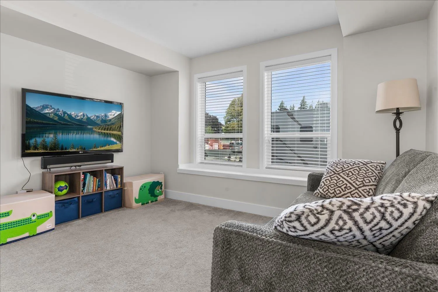 10 45500 CAMPUS DRIVE|Garrison Crossing