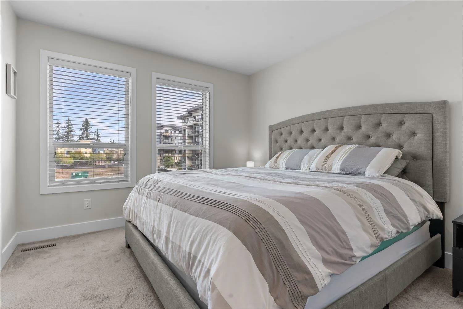 10 45500 CAMPUS DRIVE|Garrison Crossing