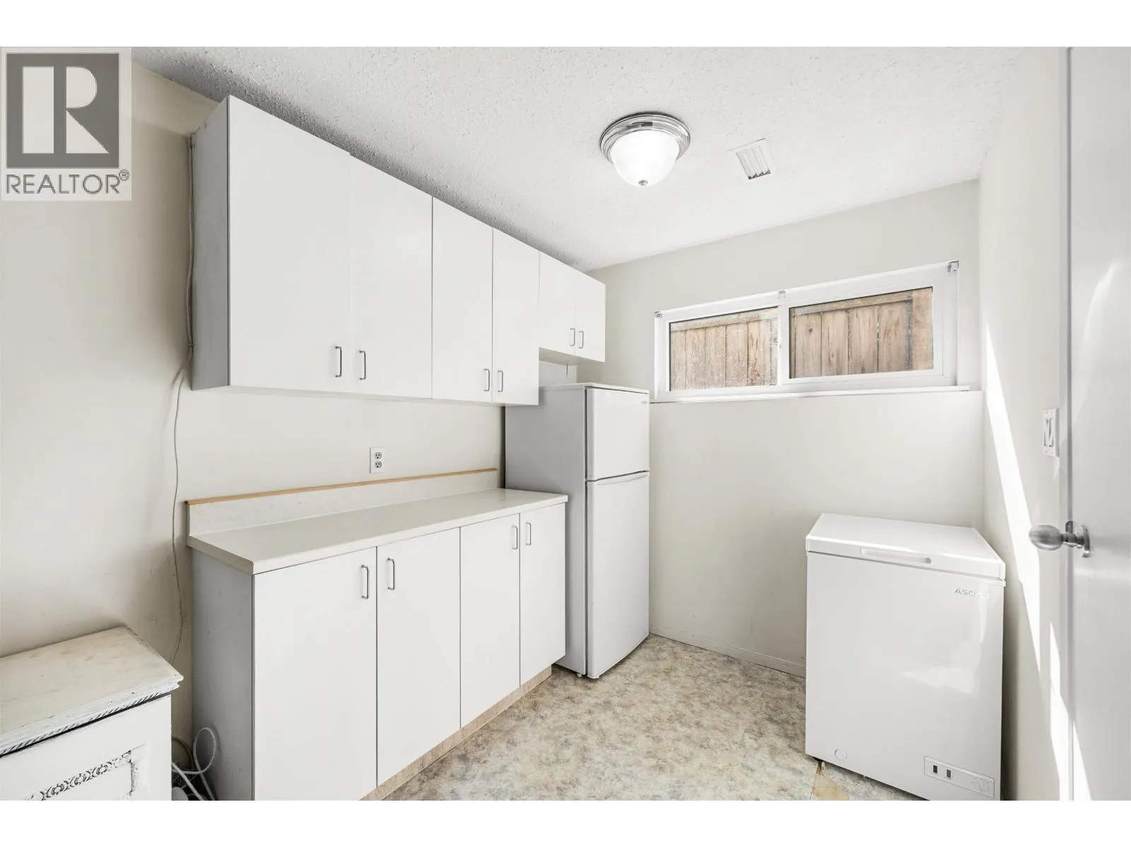 927 OLD LILLOOET ROAD