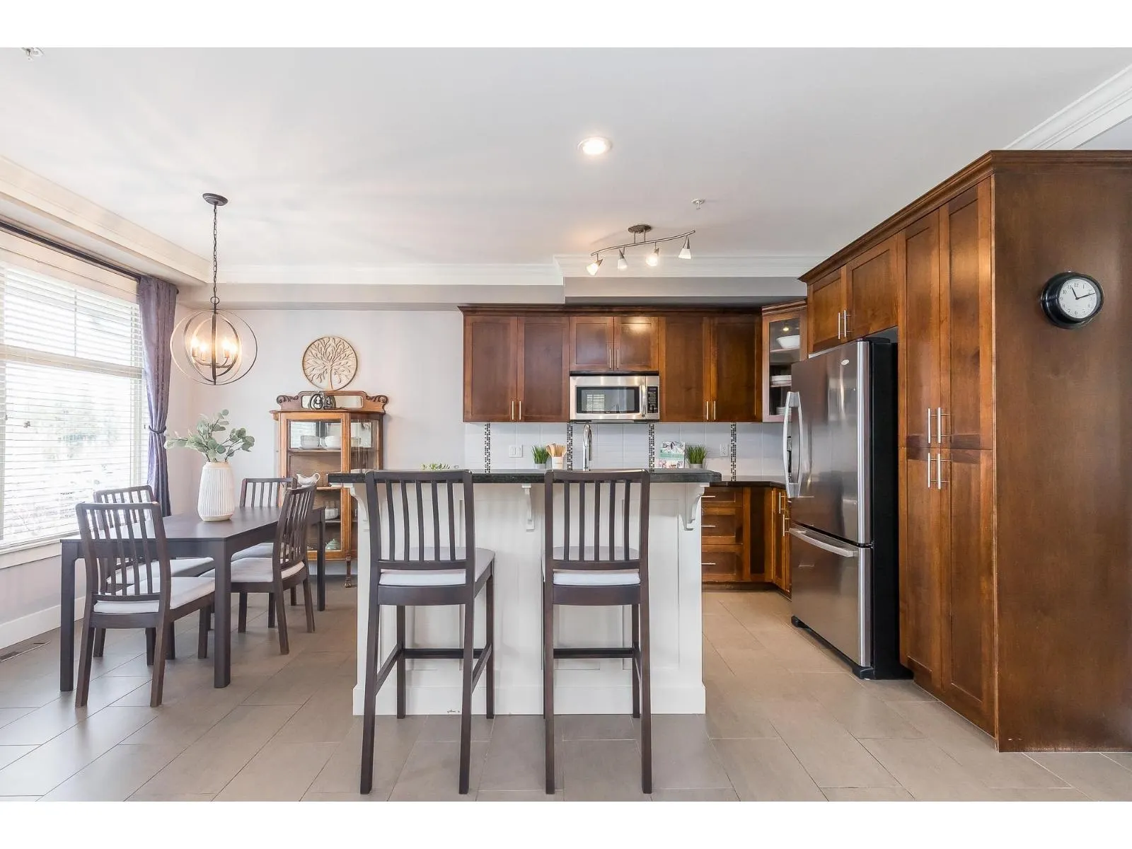70 22225 50 AVENUE