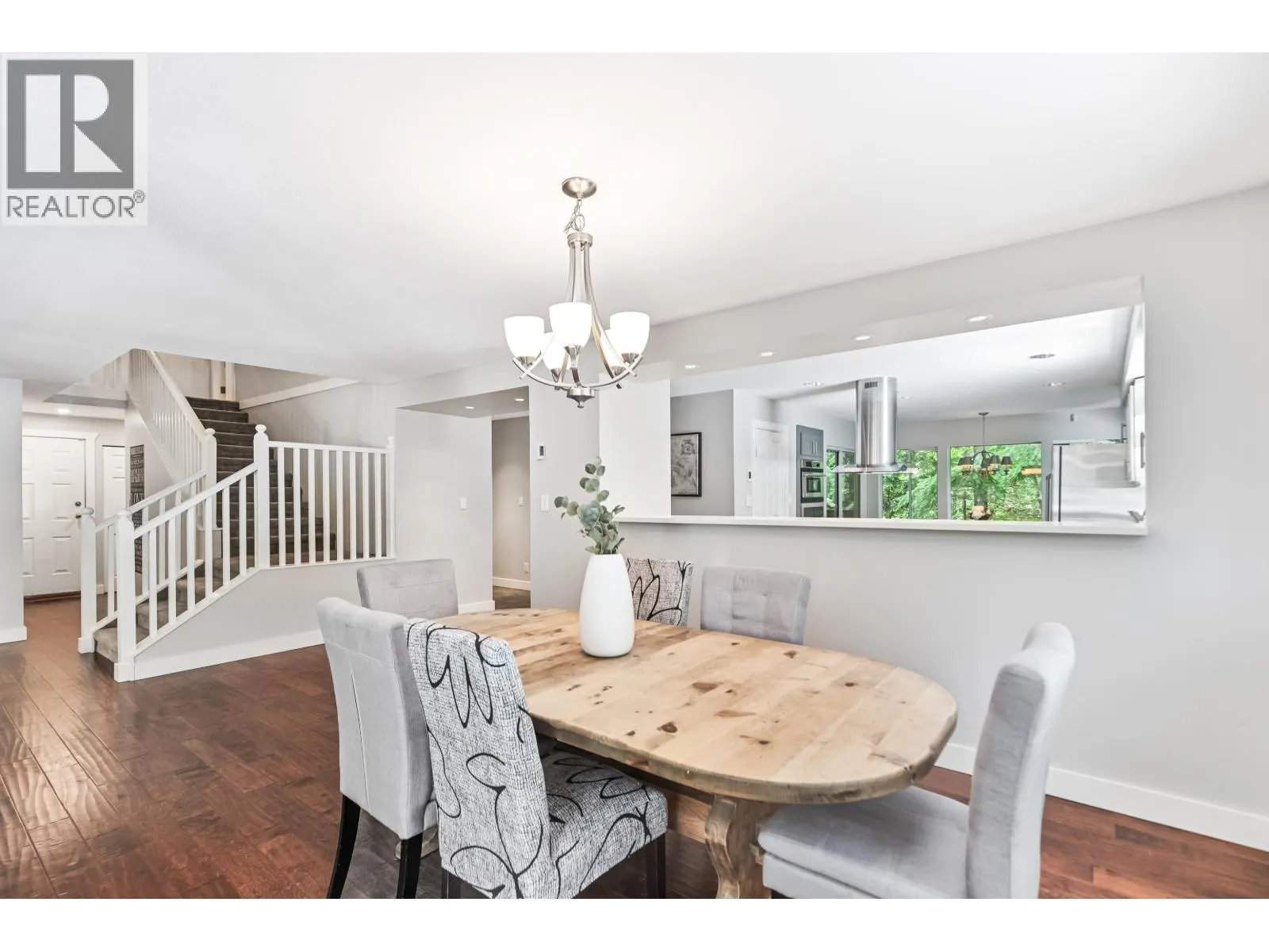 27740 SAYERS CRESCENT