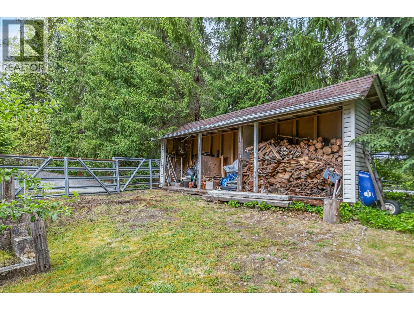 27740 SAYERS CRESCENT