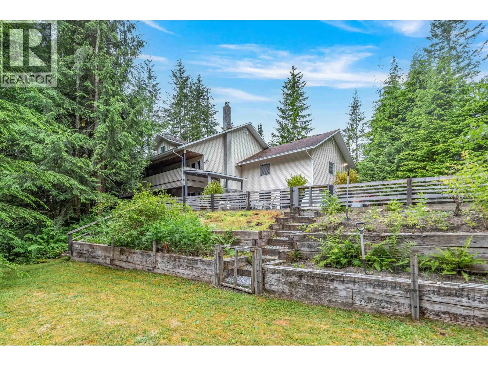 27740 SAYERS CRESCENT