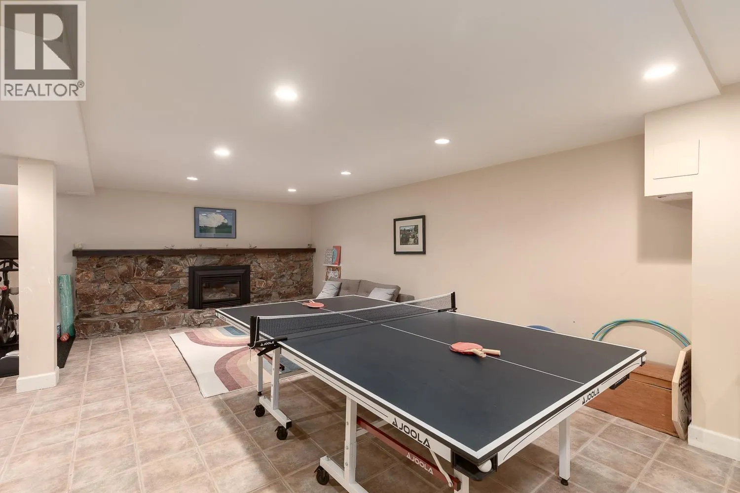 3348 TENNYSON CRESCENT