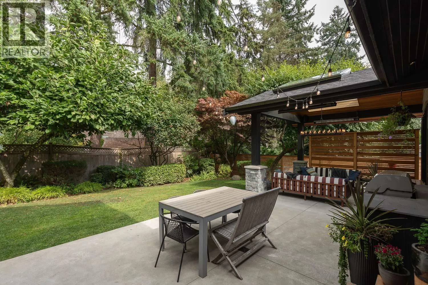 3348 TENNYSON CRESCENT