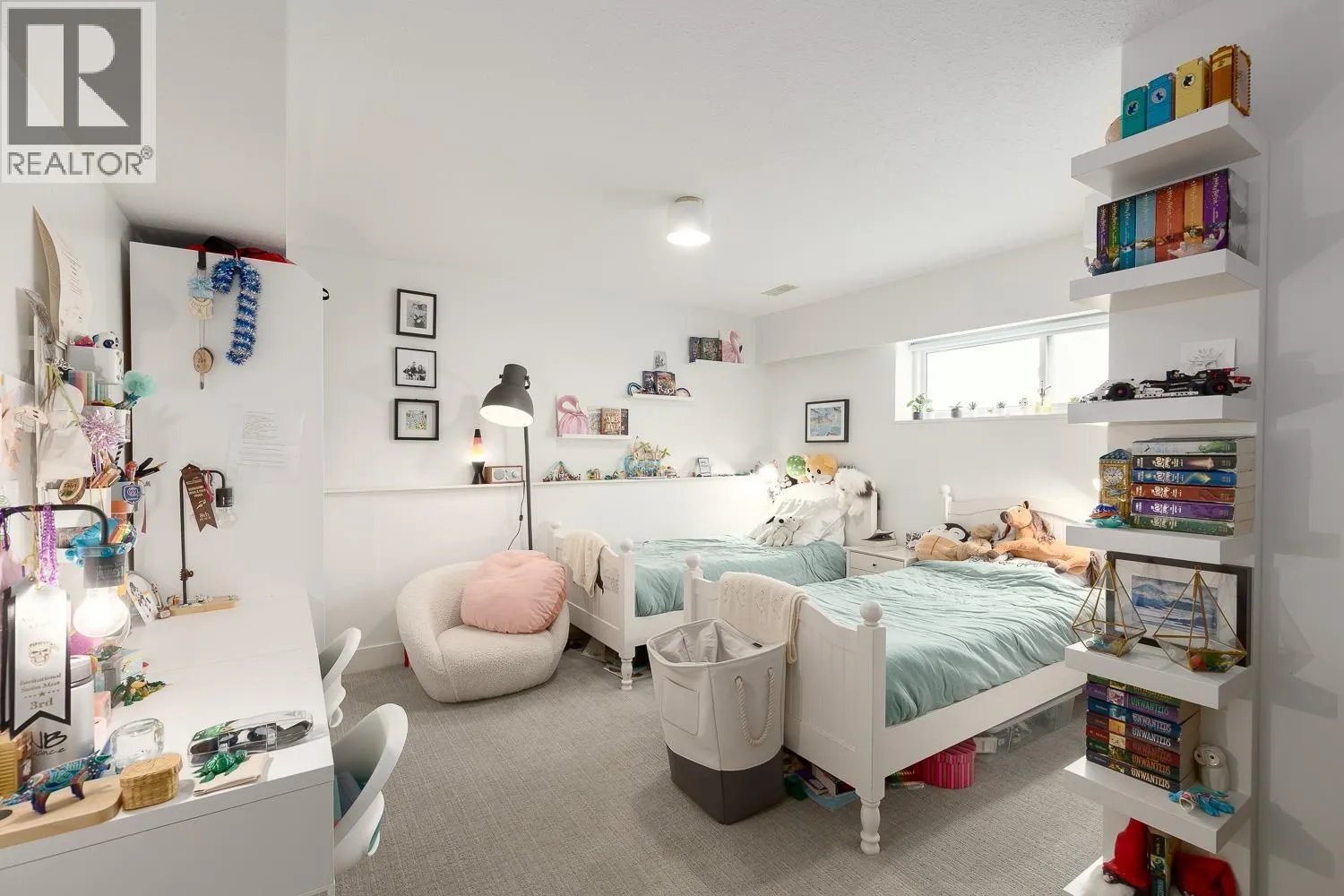 3348 TENNYSON CRESCENT