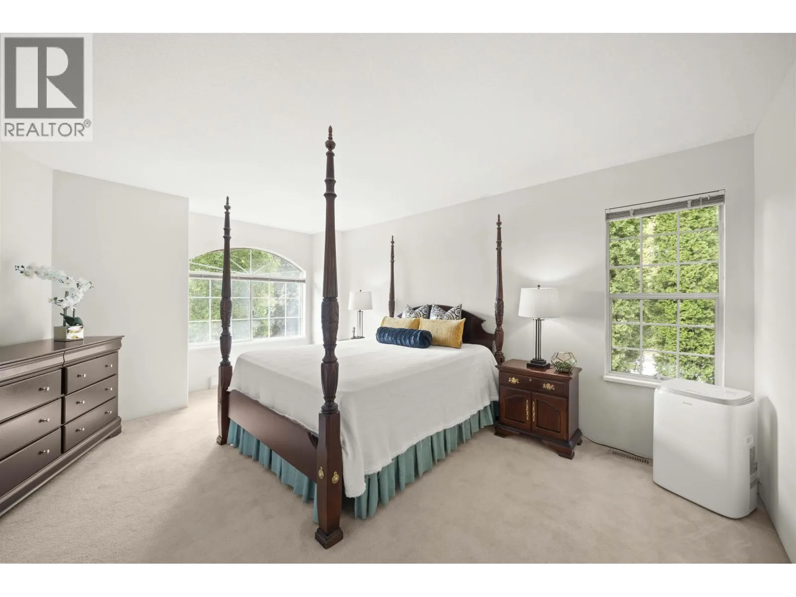 102 ASPENWOOD DRIVE
