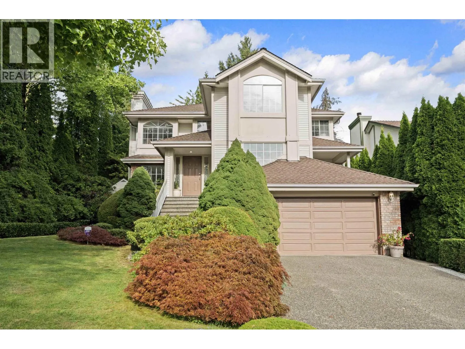 102 ASPENWOOD DRIVE