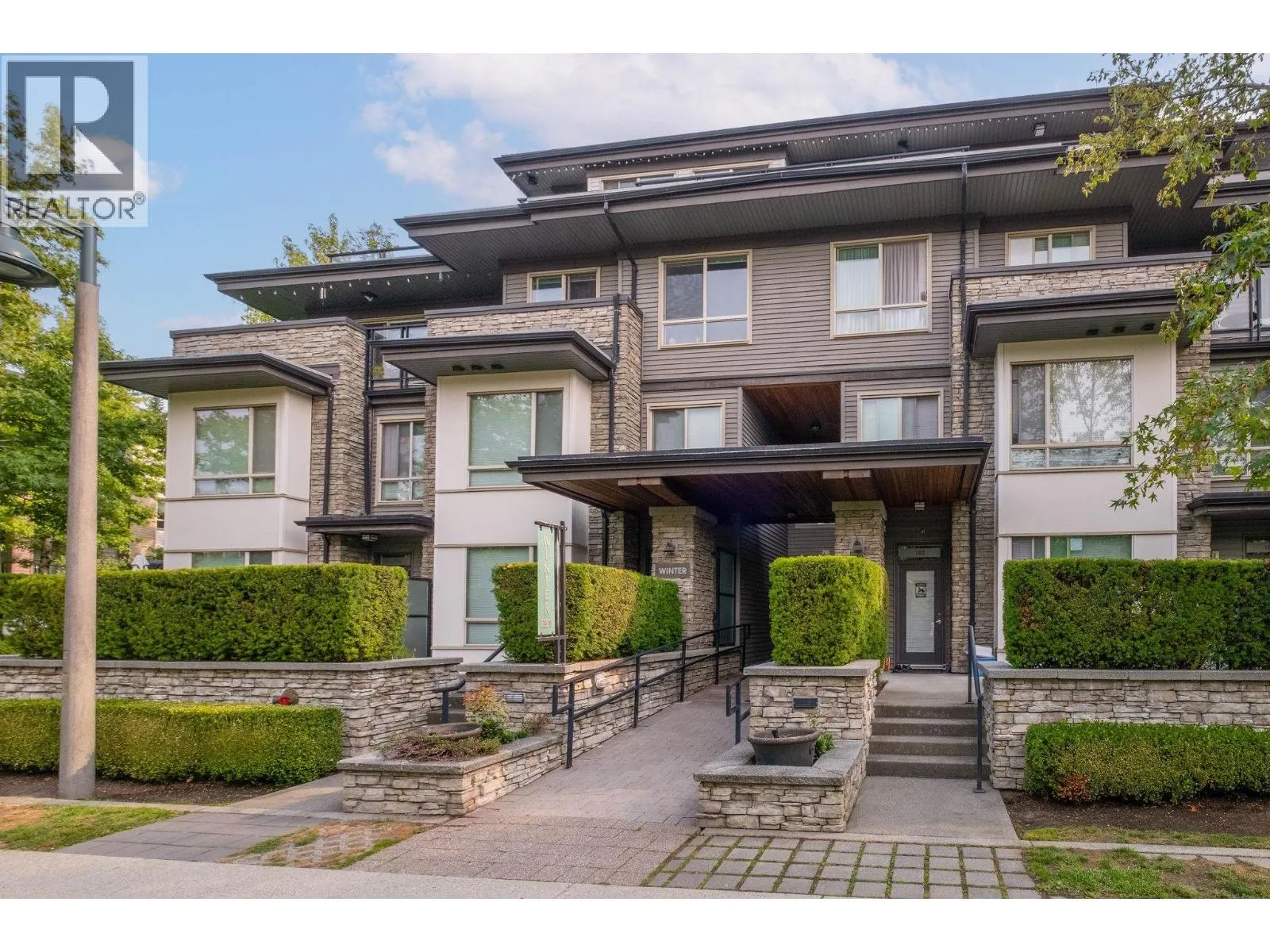 314 7478 BYRNEPARK WALK