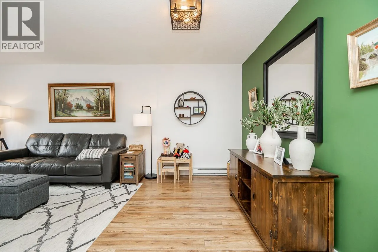 14 2352 PITT RIVER ROAD